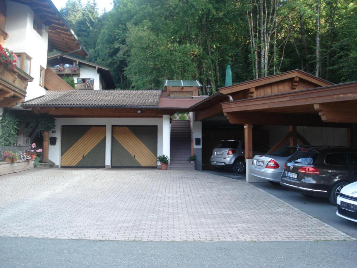 Appartement Bergblick Бриксен-им-Тале Екстериор снимка