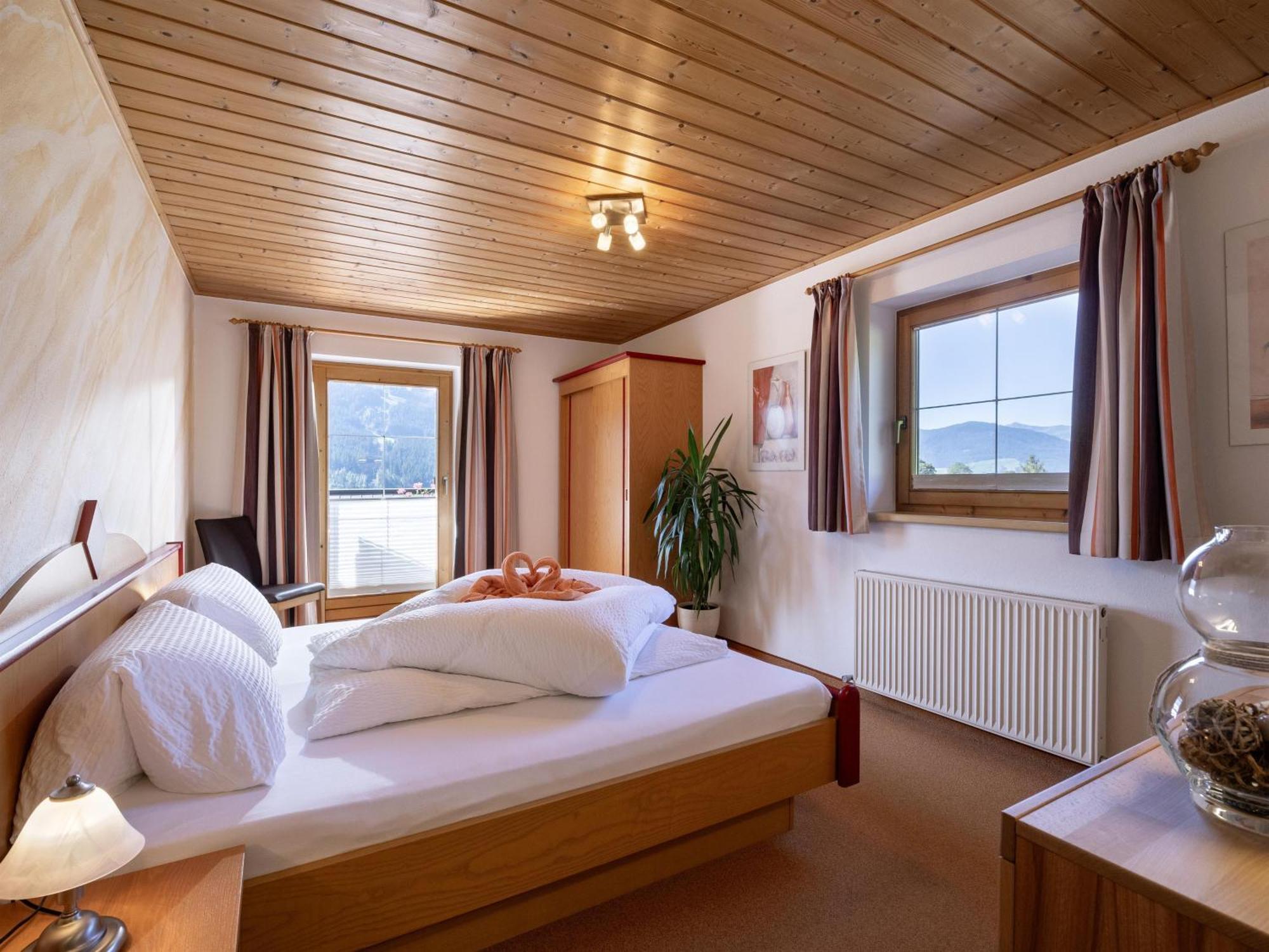 Appartement Bergblick Бриксен-им-Тале Екстериор снимка