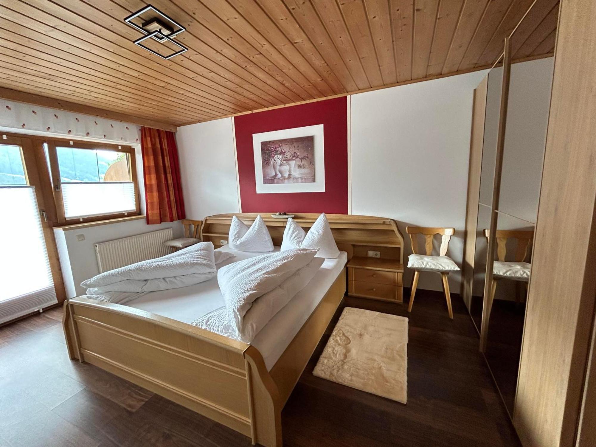 Appartement Bergblick Бриксен-им-Тале Екстериор снимка